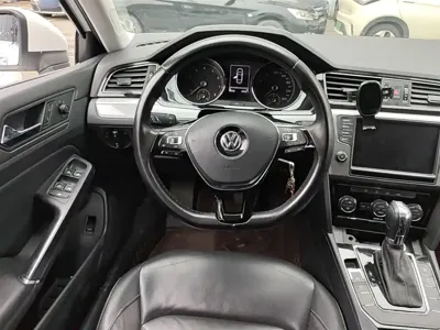 Volkswagen Lamando