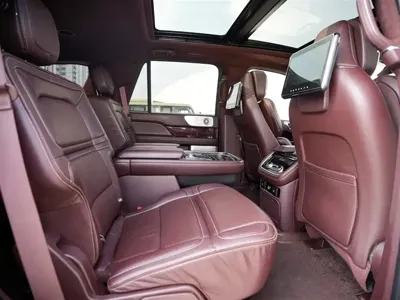 Lincoln Navigator