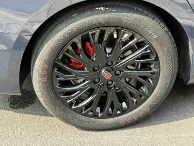 Hongqi Hongqi H5