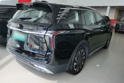 Hongqi HS7 PHEV