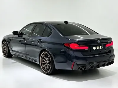 BMW M5