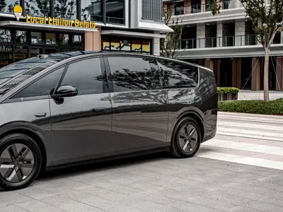 Li Auto Li MEGA