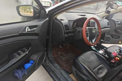 BYD Surui