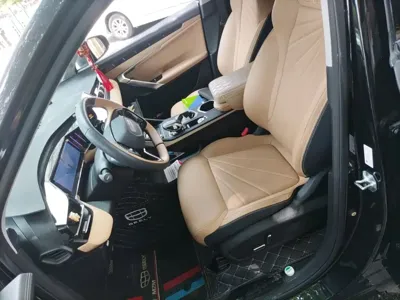 Geely Boyue L