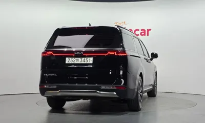 Kia Canival