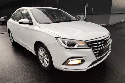 Roewe i5