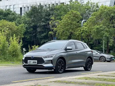 BYD e2
