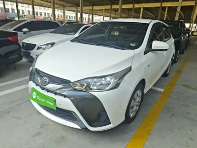 Toyota Yaris L