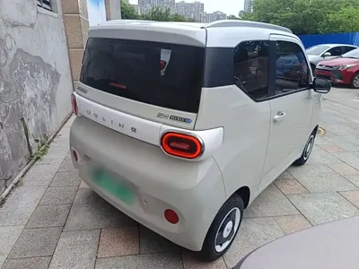 Wuling MINIEV