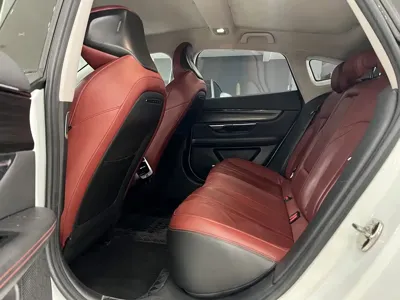Xpeng P7