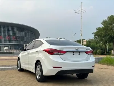Hyundai Elantra Langdong