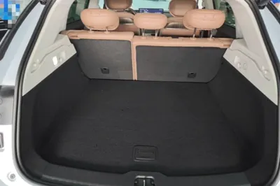 Leapmotor C11