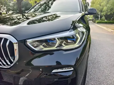 BMW X5 (Import)