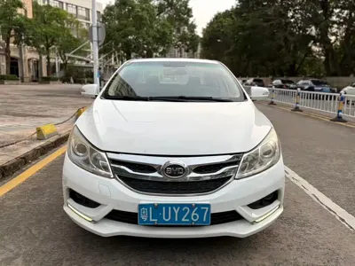 BYD Surui