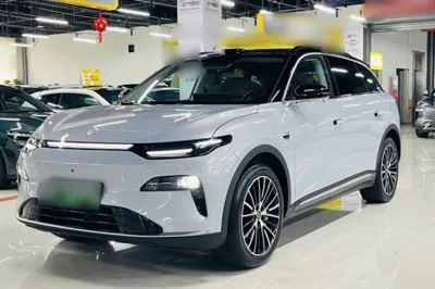 Leapmotor C11