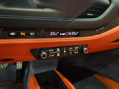 Ferrari F8