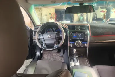Toyota Reiz