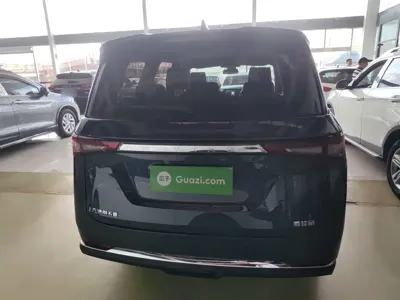 Wuling Jiachen