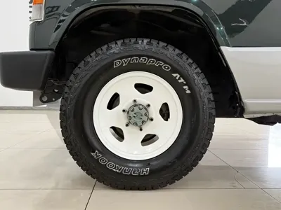 Mitsubishi Pajero (Import)