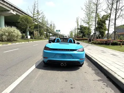 Porsche 718