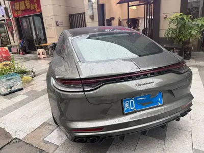 Porsche Panamera