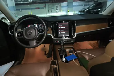 Volvo S90
