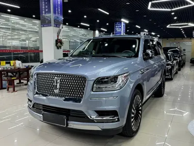 Lincoln Navigator