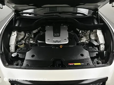 Infiniti QX70