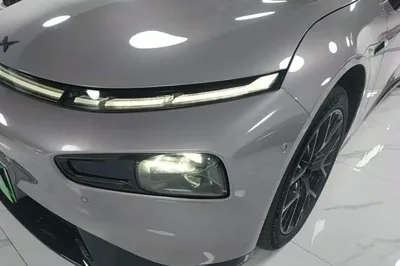 Xpeng P7