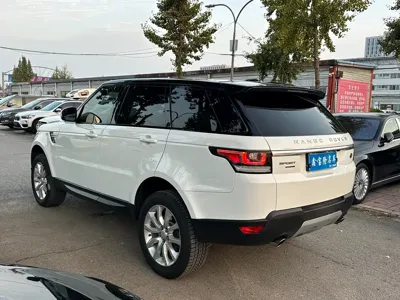 Land Rover Sport