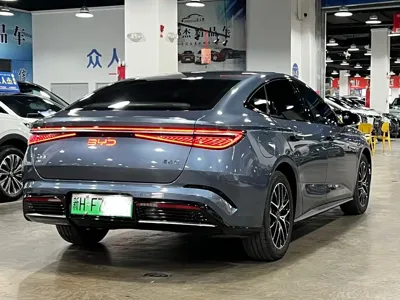 BYD Seal 07 DM-i