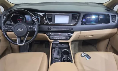 Kia Canival