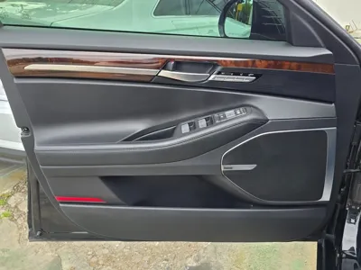 Genesis EQ900