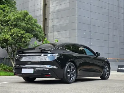 Lynk & Co Z10