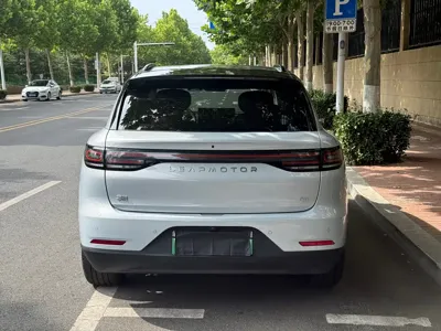 Leapmotor Leapmotor C11