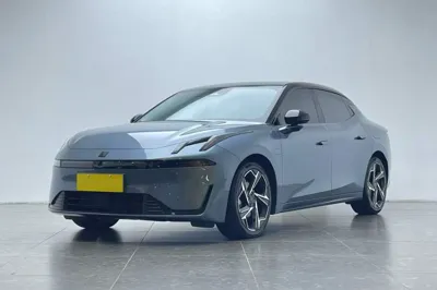 Lynk & Co 07