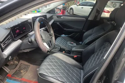 Volkswagen Sagitar