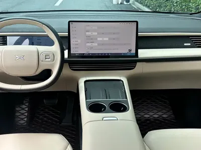 Xpeng G6
