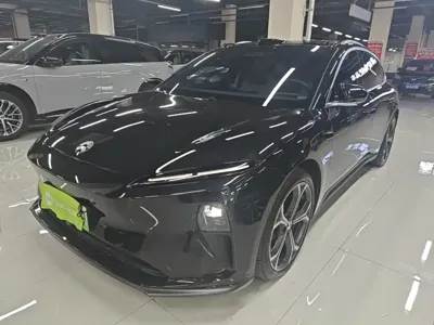 Nio ET5T