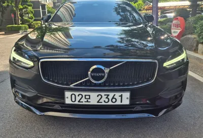 Volvo S90