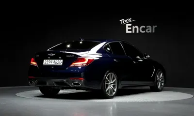 Genesis G70