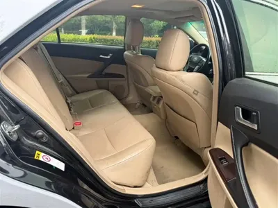 Toyota Reiz
