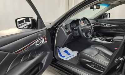 Infiniti M