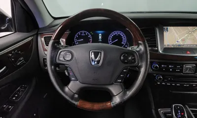Hyundai Equus