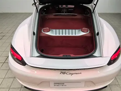 Porsche 718