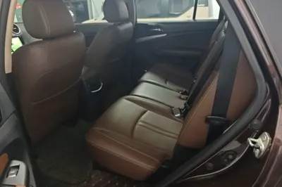 BYD S7