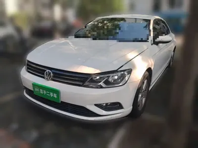 Volkswagen Lamando