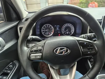 Hyundai Venue