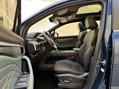 Geely Haoyue L