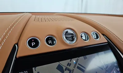 Astonmartin DBX